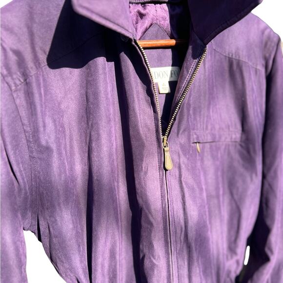 London Fog. Women’s coat, detachable liner and hood.  Small. Adjustable waist. - Picture 3 of 16